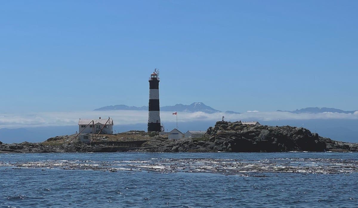 Archive photograph: Race Rocks Lighthouse